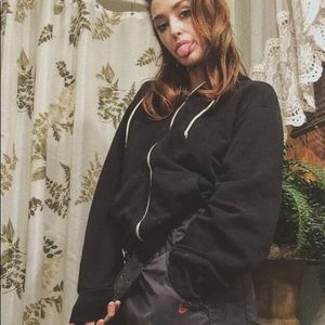 I’m Tyra 😎☺️